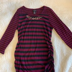 *SOLD. Motherhood striped maternity top - M